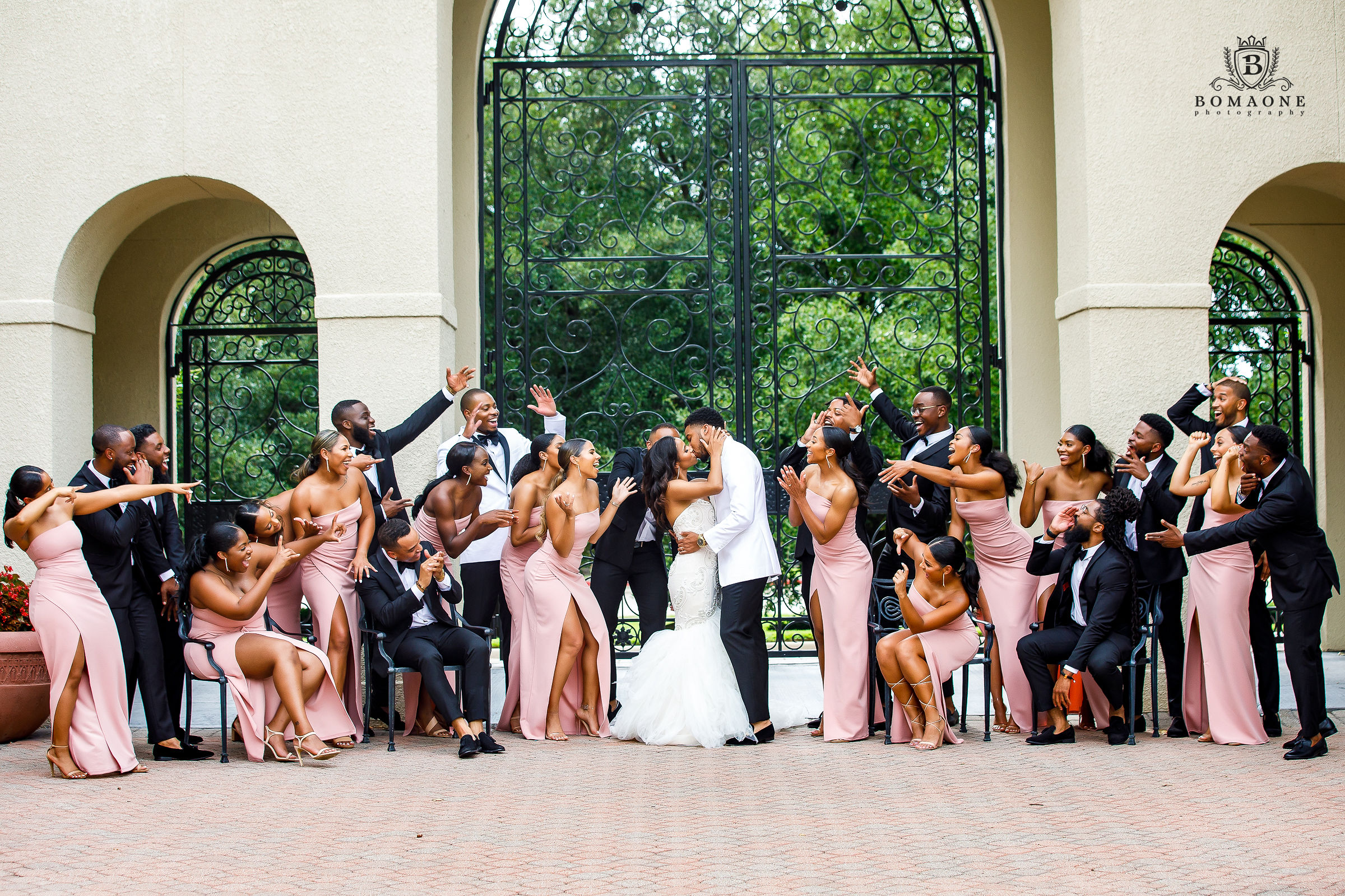 24 count wedding party by Luxury Wedding Planner in Dallas